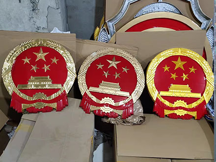 国徽制作中的色彩还原与工艺技巧